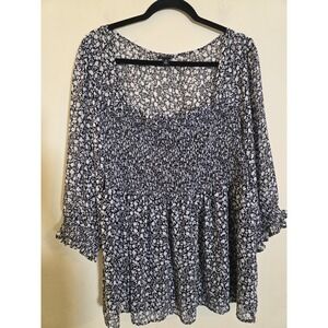 Torrid Size 3(22/24) black white floral Babydoll Chiffon Smocked 3/4 Sleeve Top